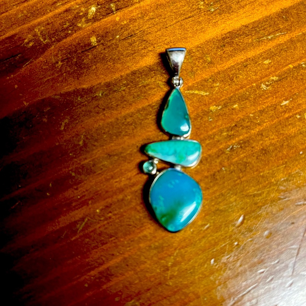 Renee Taylor gallery necklace
